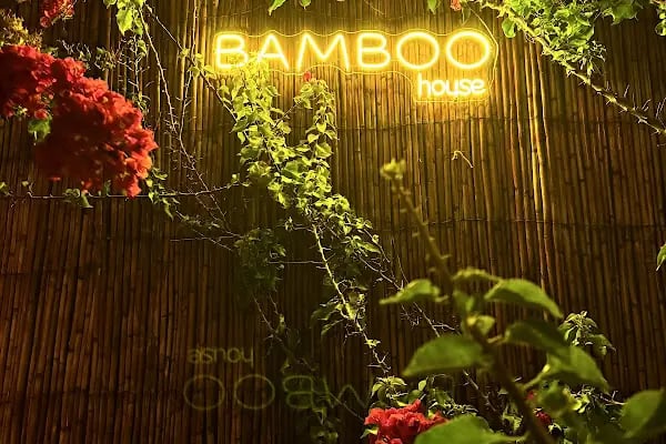 Bamboo house - Resim 13