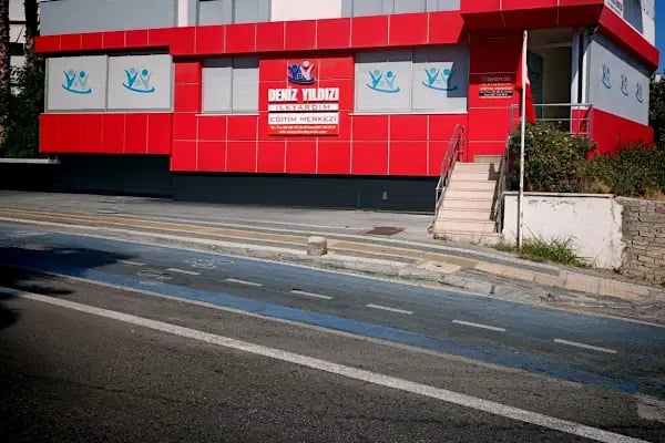Deniz Yıldızı İlk Yardım Eğitim Merkezi - Resim 1