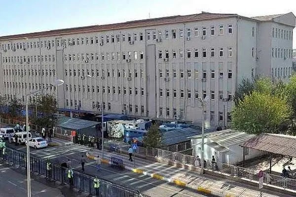 Diyarbakır Adliyesi - Resim 5