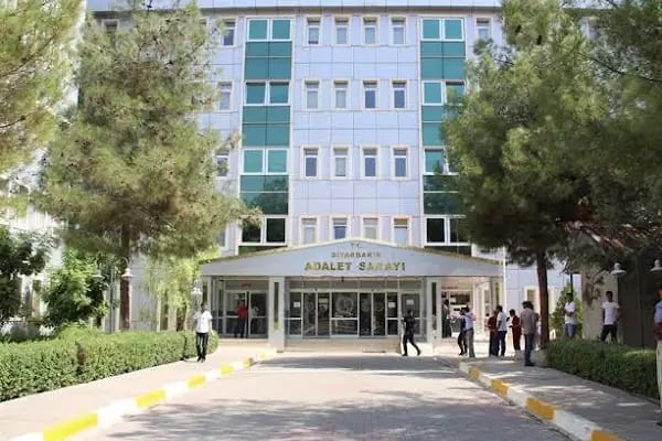 Diyarbakır Adliyesi - Resim 2