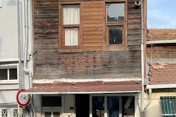 3 things burgazada - Resim 10