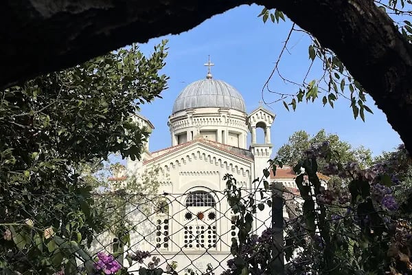 3 things burgazada - Resim 9