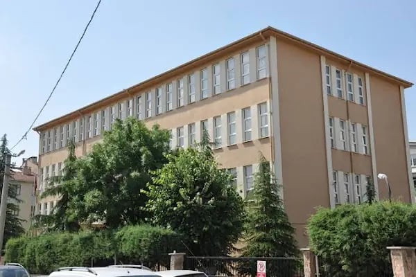 İnegöl İshakpaşa İlçe Halk Kütüphanesi - Resim 4
