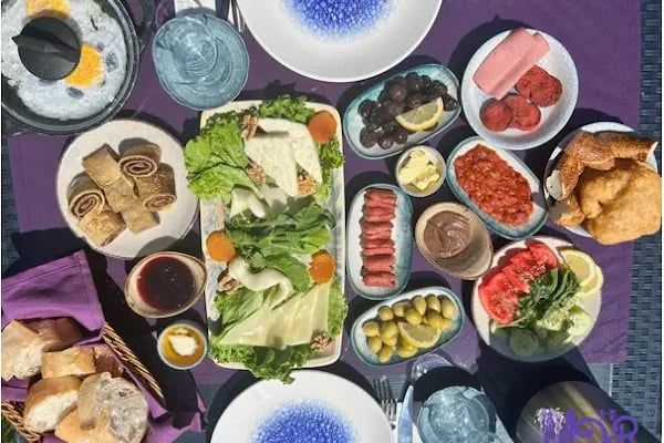 Pinokyo Cafe &amp; Bar - Resim 18