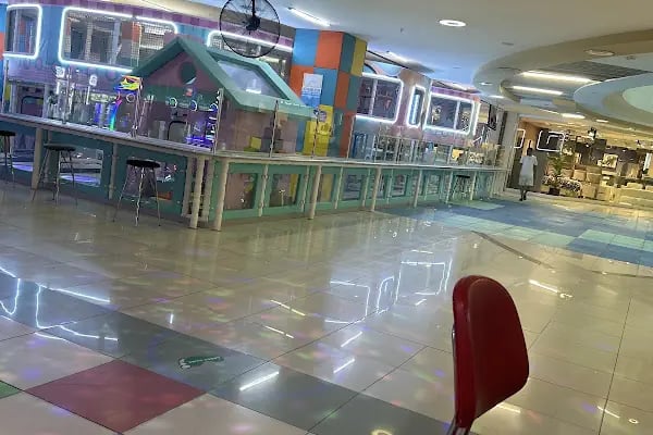 Teras Park Alışveriş Merkezi - Resim 10