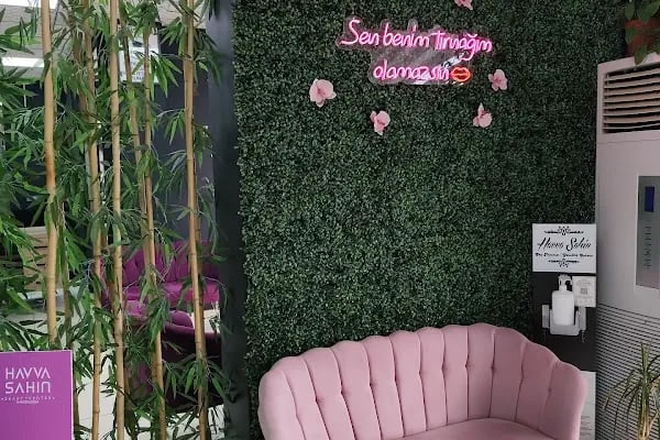 Havva Şahin Saç Tasarım ve Güzellik Salonu - Resim 18