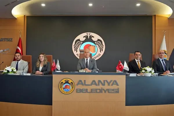 Alanya Belediyesi Hizmet Binası - Resim 5