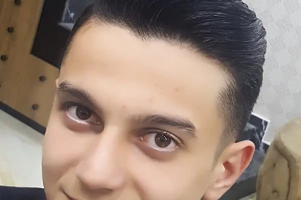 SALON NATUREL BARBER CLUB Saça Dair Herşey - Resim 13