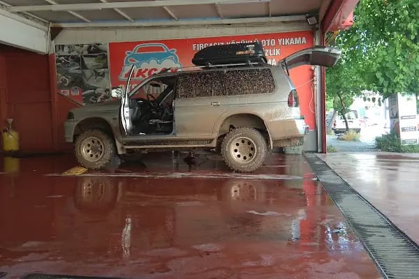 Shop&amp;Wash Oto Yıkama ve Uygulama Merkezi - Resim 6