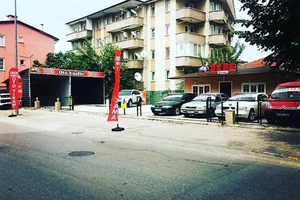 MES Garage - Resim 1