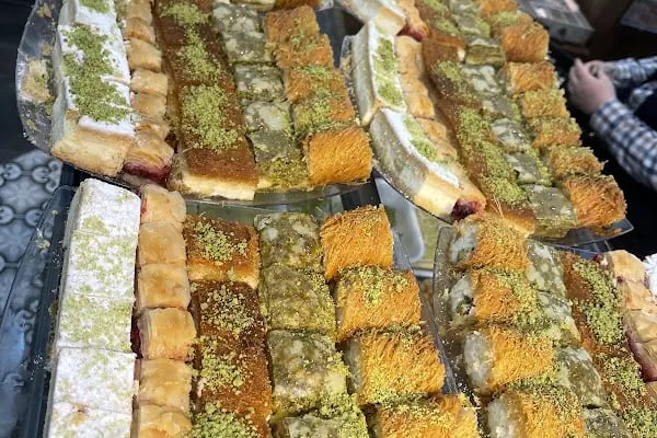Mahrouseh Sweet - Resim 3