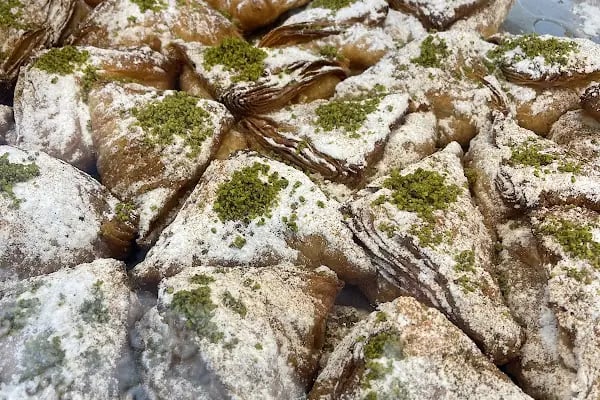 Mahrouseh Sweet - Resim 17
