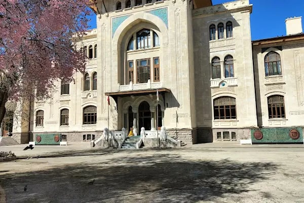 Ankara Sosyal Bilimler Üniversitesi Rektörlük - Resim 1