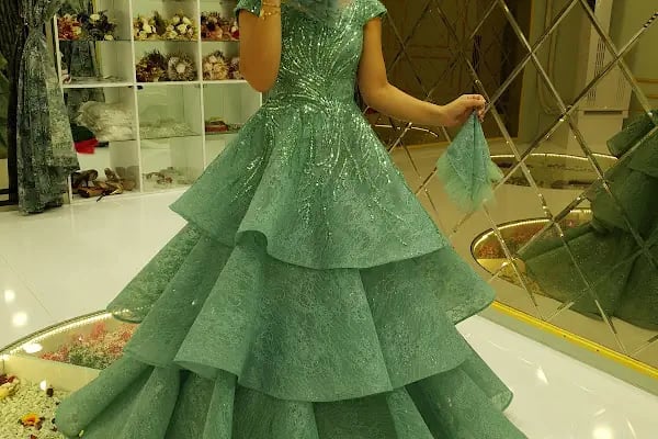 Zümrüt Gelinlik ve moda evi - Resim 10