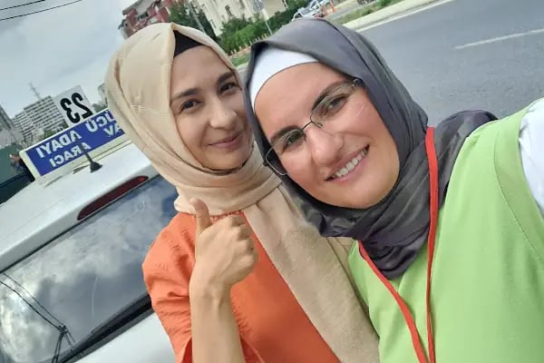 Ak Çarşı sürücü kursu Güneşli - Resim 9