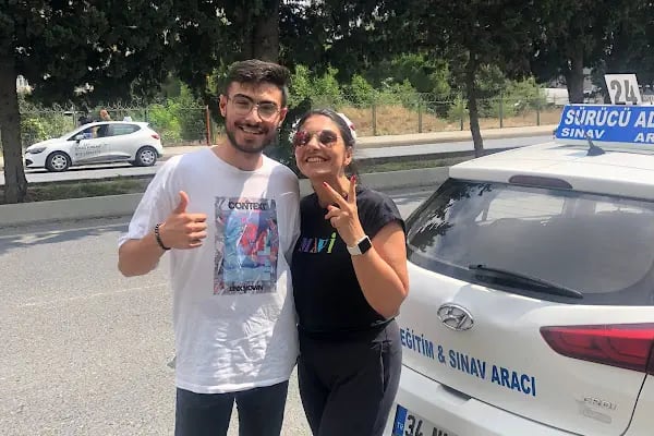 Ak Çarşı sürücü kursu Güneşli - Resim 2