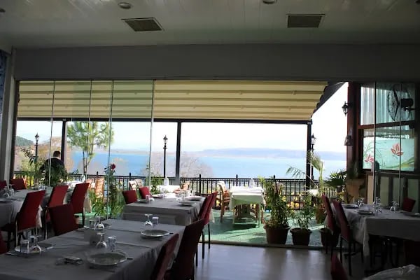 Çeşme Restaurant - Resim 1