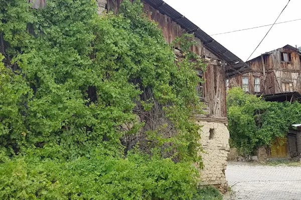 Gazi Gündüzalp Türbesi - Resim 18