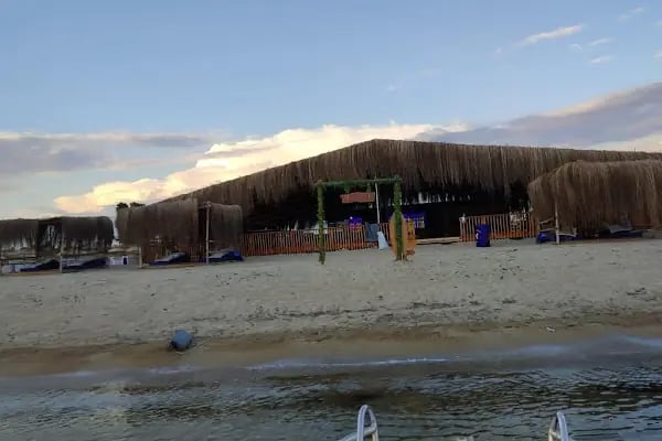 Gala Beach Club - Resim 3