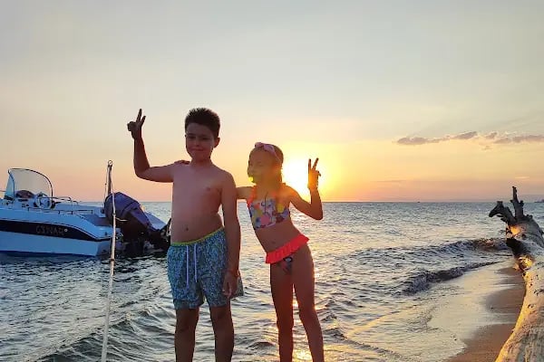 Gala Beach Club - Resim 16