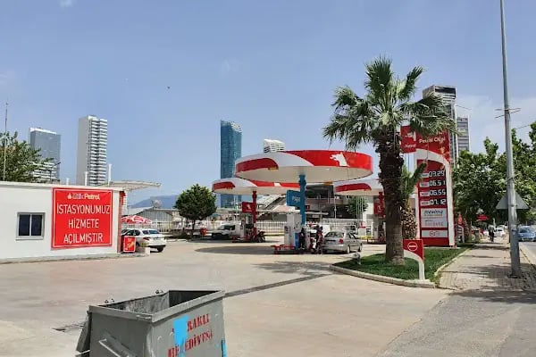 Etik Petrol - Bayraklı - Resim 10