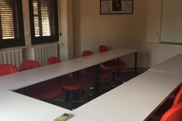 English School Bahçeşehir - Resim 2