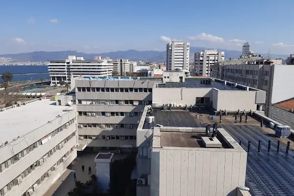 T.C. Sosyal Güvenlik Kurumu Başkanlığı İzmir Sosyal Güvenlik İl Müdürlüğü Kordon Sağlık Sosyal Güvenlik Merkezi (Reçete Kabul Birimi) - Resim 13
