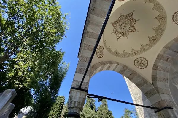 Siyavuş Paşa Türbesi - Resim 20