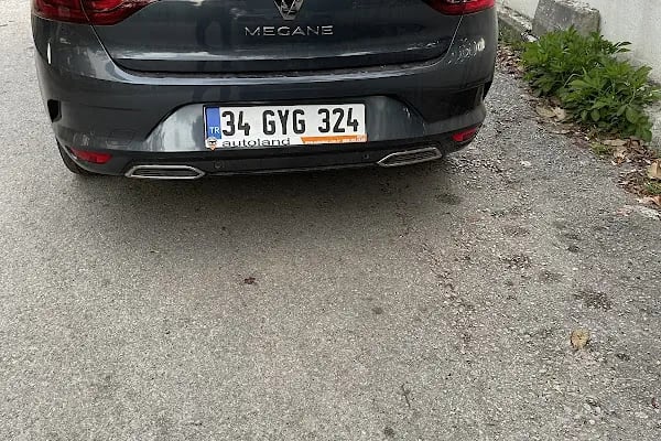 AUTOLAND İSTANBUL HAVALİMANI (IGA) - Resim 1