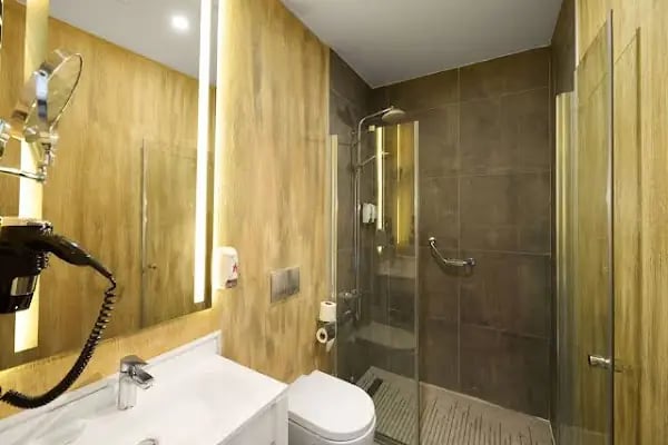 Ibis Istanbul Airport - Resim 19
