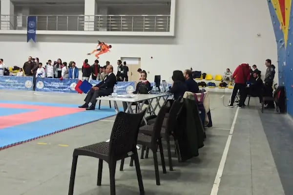 Gaziantep Çok Amaçli Spor Salonu - Resim 2