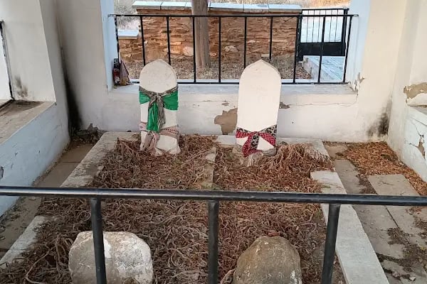 Gömeçli Dede Türbesi - Resim 2