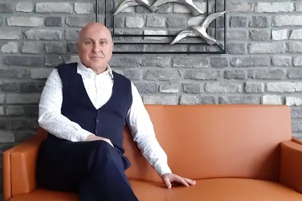 Prof. Dr. Mahmut KÖMÜRCÜ - Resim 2