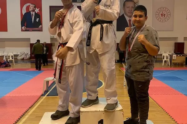 ALANYA ŞAMPİYON SPOR KULÜBÜ TAEKWONDO KİCKBOKS BOKS - Resim 7