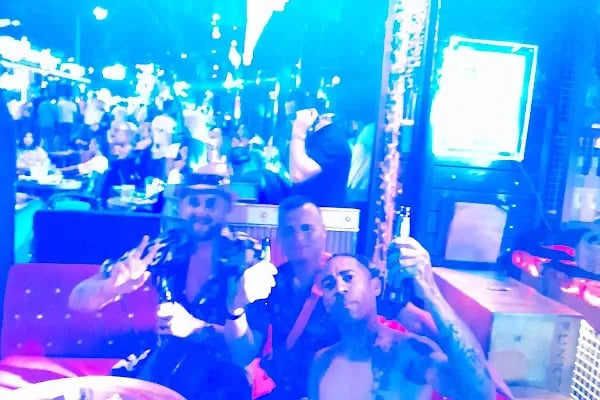 HANGOVER BAR ALANYA - Resim 16