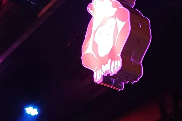 HANGOVER BAR ALANYA - Resim 8