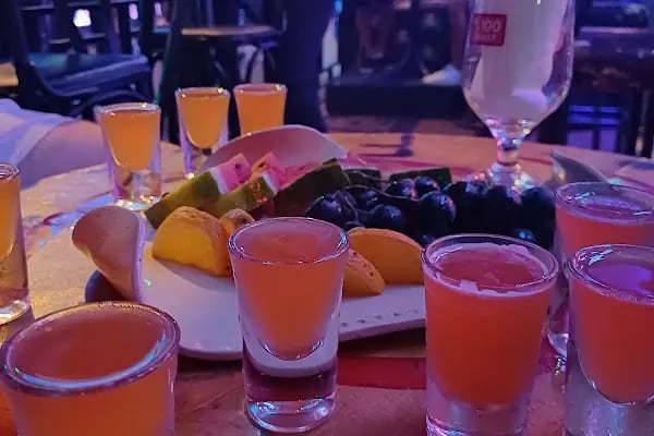HANGOVER BAR ALANYA - Resim 3
