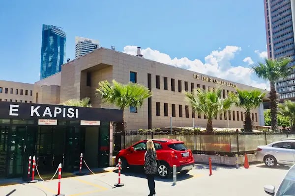 T.C. İzmir Adalet Sarayı - Resim 5