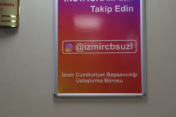 T.C. İzmir Adalet Sarayı - Resim 9