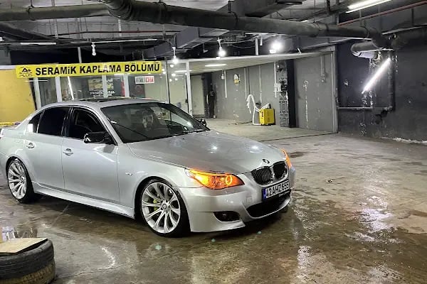 BOSS GARAGE Oto Yıkama&amp;Detaylı Temizlik&amp;Pasta Cila - Resim 3