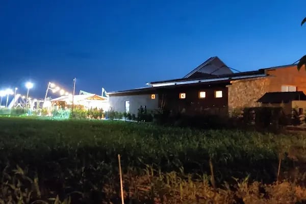 inn garden - Resim 5