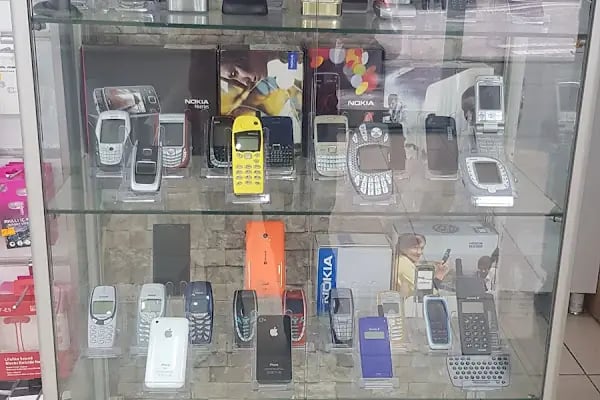Teknofone Aksesuar ve Cep Teknik Servis - Resim 2