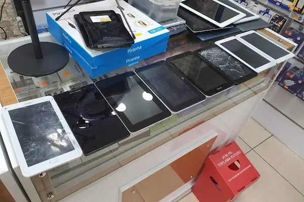 Teknofone Aksesuar ve Cep Teknik Servis - Resim 4