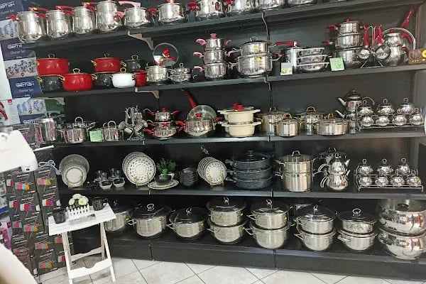 SİM AVM Gemlik Şubesi - Sürekli İndirim Mağazaları - Resim 4