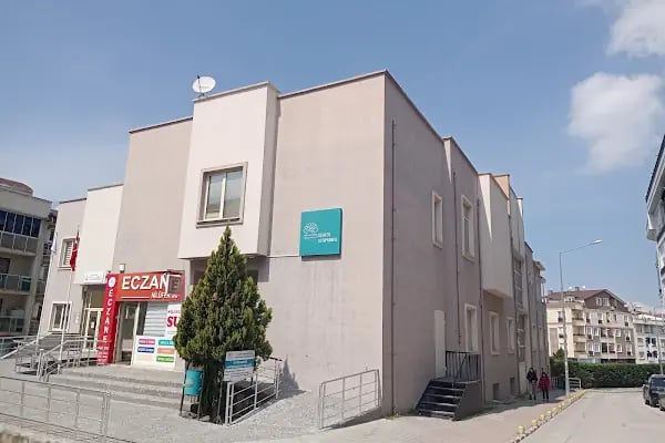 Üçevler Kütüphanesi - Resim 5