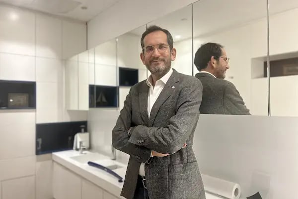 Doç. Dr. Ata CAN | Ortopedist, Uzman Doktor | Kalça ve Diz Protezi Ameliyatı Cerrahisi - Resim 2