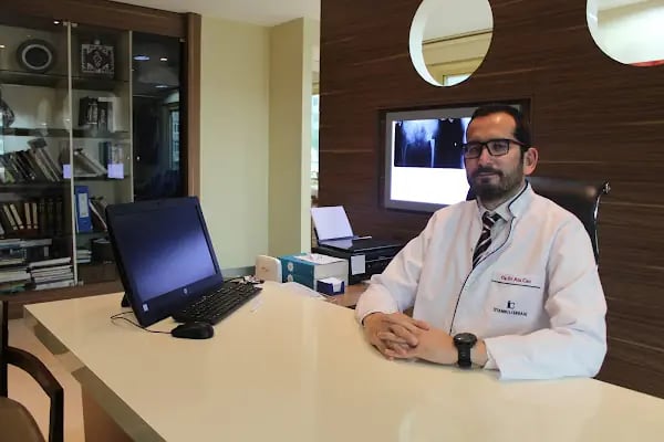 Doç. Dr. Ata CAN | Ortopedist, Uzman Doktor | Kalça ve Diz Protezi Ameliyatı Cerrahisi - Resim 4