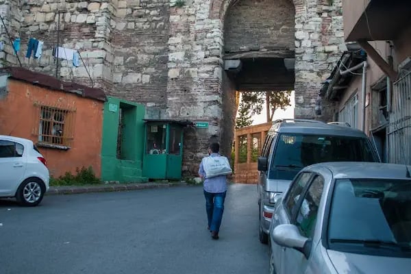 Kesik Baş Ve Deviş Molla Muhammed Türbesi - Resim 15