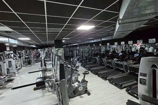 Fit Zone Sport Center - Resim 18
