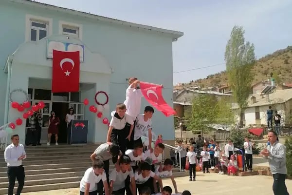Armutlu Ayşe Veli Demiröz İlköğretim Okulu - Resim 13